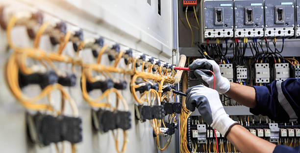 Professional Electrician technician working in Fremont, MI
